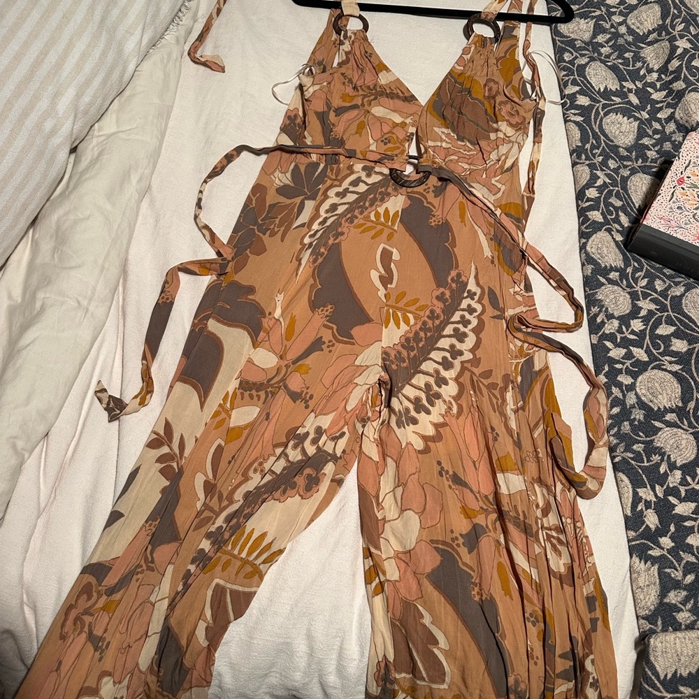 Elegant Floral Jumpsuit in Earthy Tones